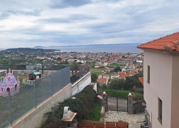 Hill View *
